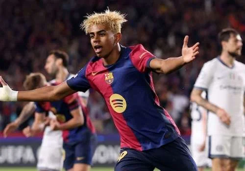 Barcelona Snubs PSG’s Bid for Lamine Yamal, Vows to Build Future Around Teen Sensation
