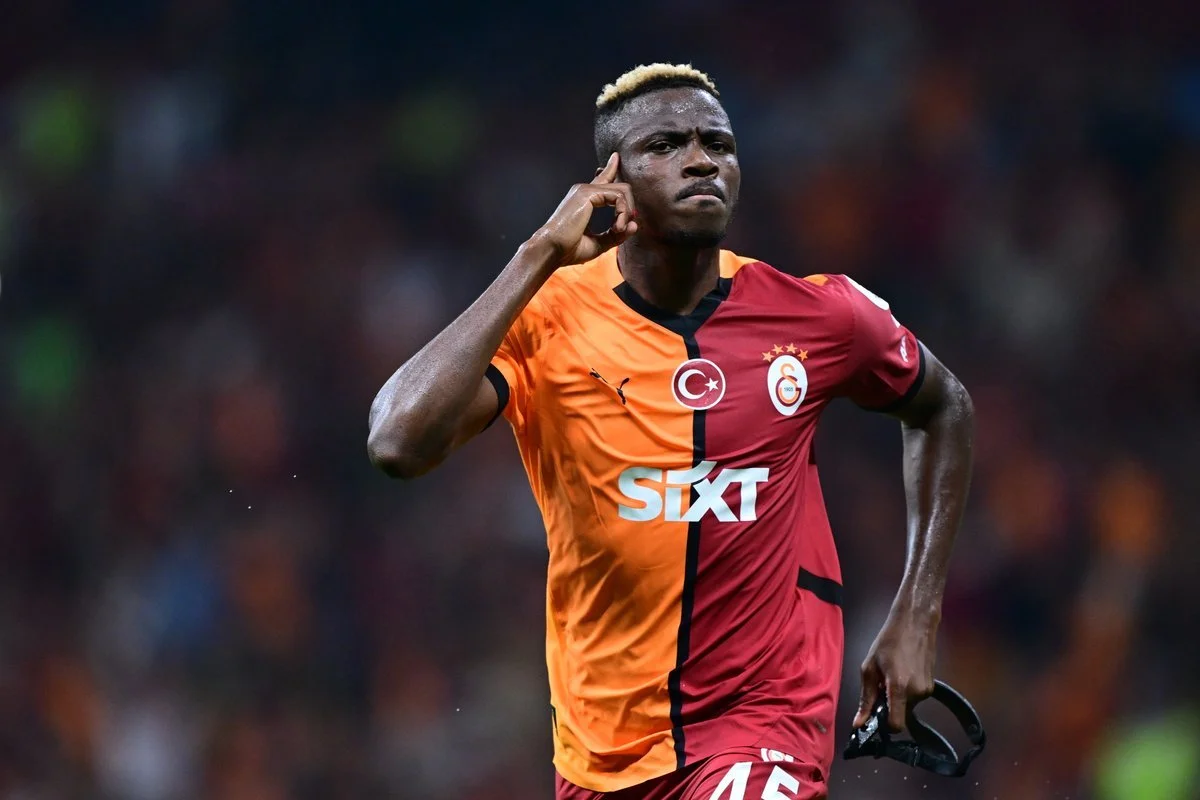 Napoli Demand Hojlund Plus £33.6m in Blockbuster Osimhen-Man United Swap Deal