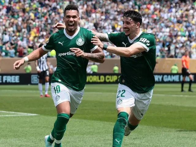  Paulinho Sends Palmeiras Into Quarter-Finals with Extra-Time Winner Against Botafogo