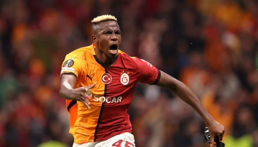  “No Defender in Turkey Can Stop Him” — Kenneth Omeruo Hails Osimhen’s Unstoppable Power Amid Transfer Uncertainty