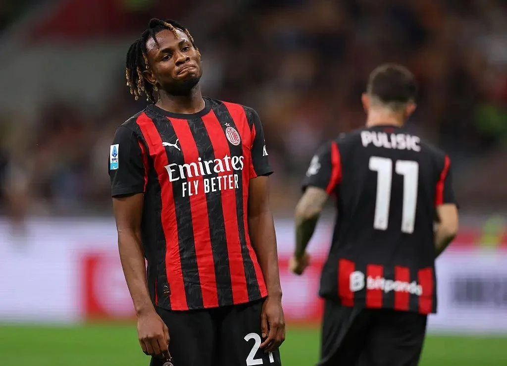 Samuel Chukwueze Dismisses Exit Rumours, Reaffirms Commitment to AC Milan