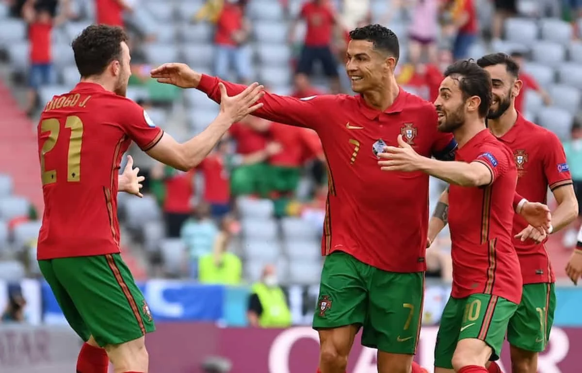  Cristiano Ronaldo Pays Emotional Tribute to Diogo Jota: "It Doesn’t Make Any Sense"