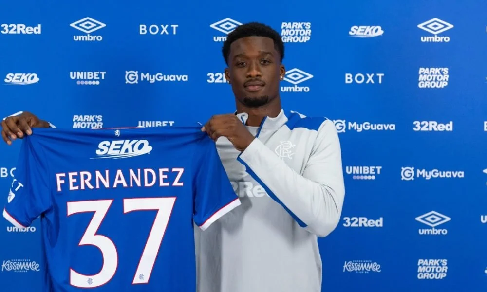  Rangers Sign Nigerian-Born Defender Emmanuel Fernandez on Four-Year Deal 