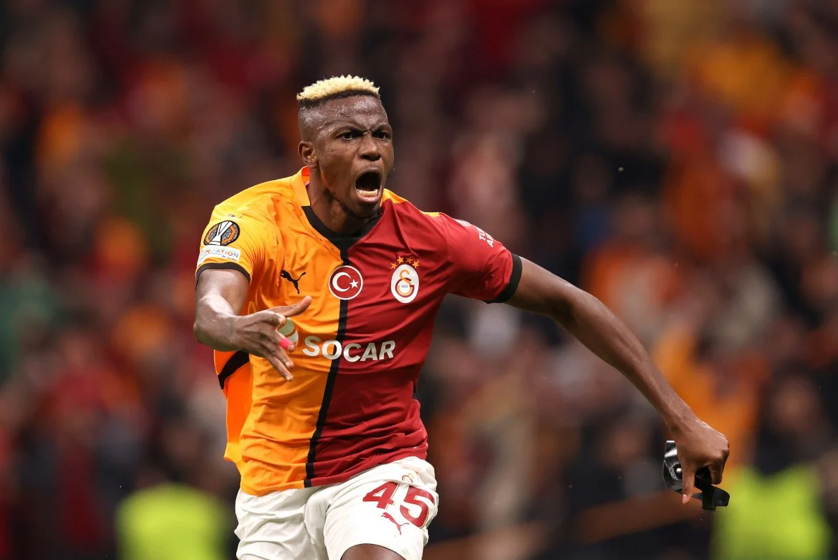 Galatasaray Push for Osimhen Stay with Clever Offer 