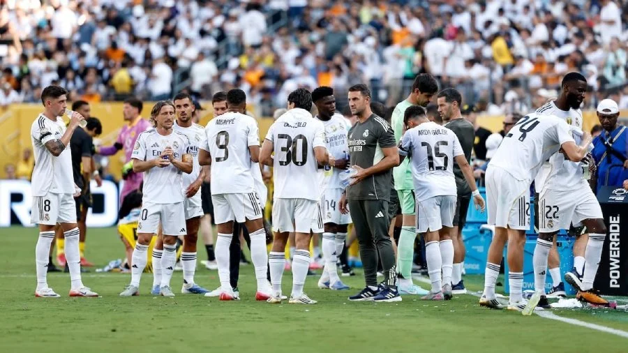  LaLiga Rejects Real Madrid’s Request to Postpone Seaso Opener vs Osasuna — Fixture Clash Sparks Frustration at the Bernabéu 📅⚽