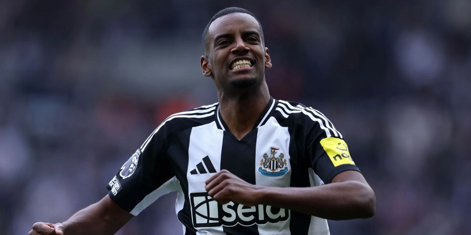  Liverpool Plot Record-Breaking Move for Alexander Isak After Wirtz, Frimpong Signings
