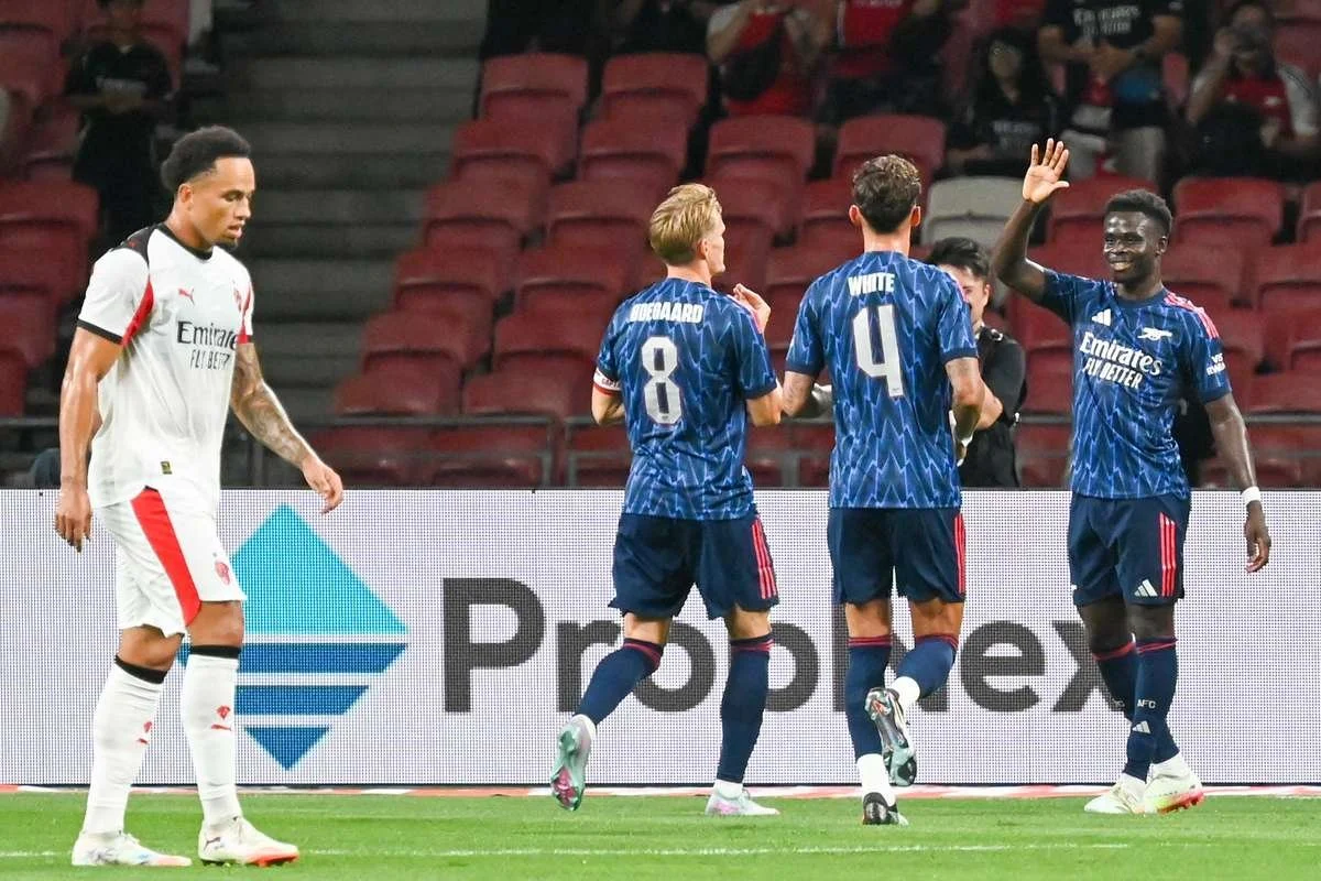Arsenal Kick Off Preseason with a Confident Win Over AC Milan in Singapore