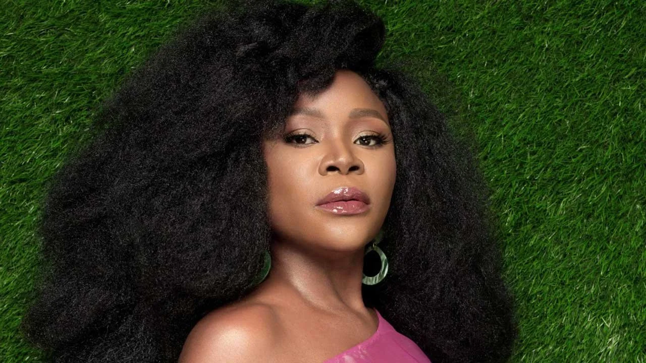 "That Thing Never Happened" — Omawumi Slams Timaya Over Burna Boy Studio Story