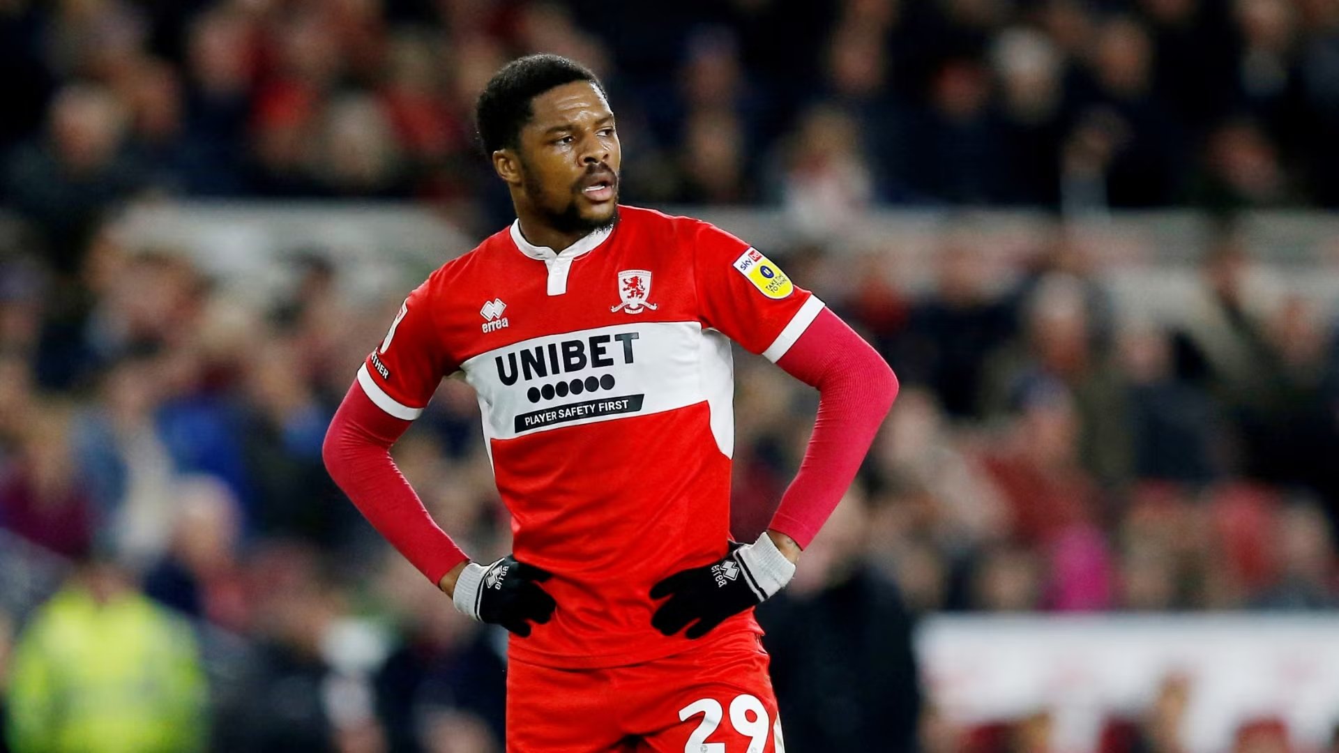 Chuba Akpom Set for Ipswich Town Move in £7m Promotion-Linked Deal