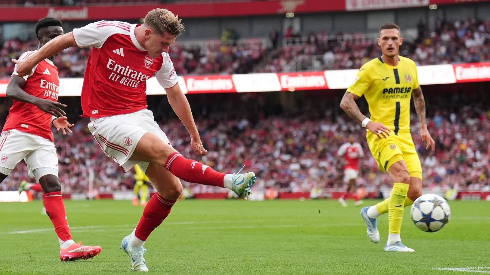Gyökeres Debuts as Arsenal Fall 3–2 to Villarreal in Emirates Cup Opener