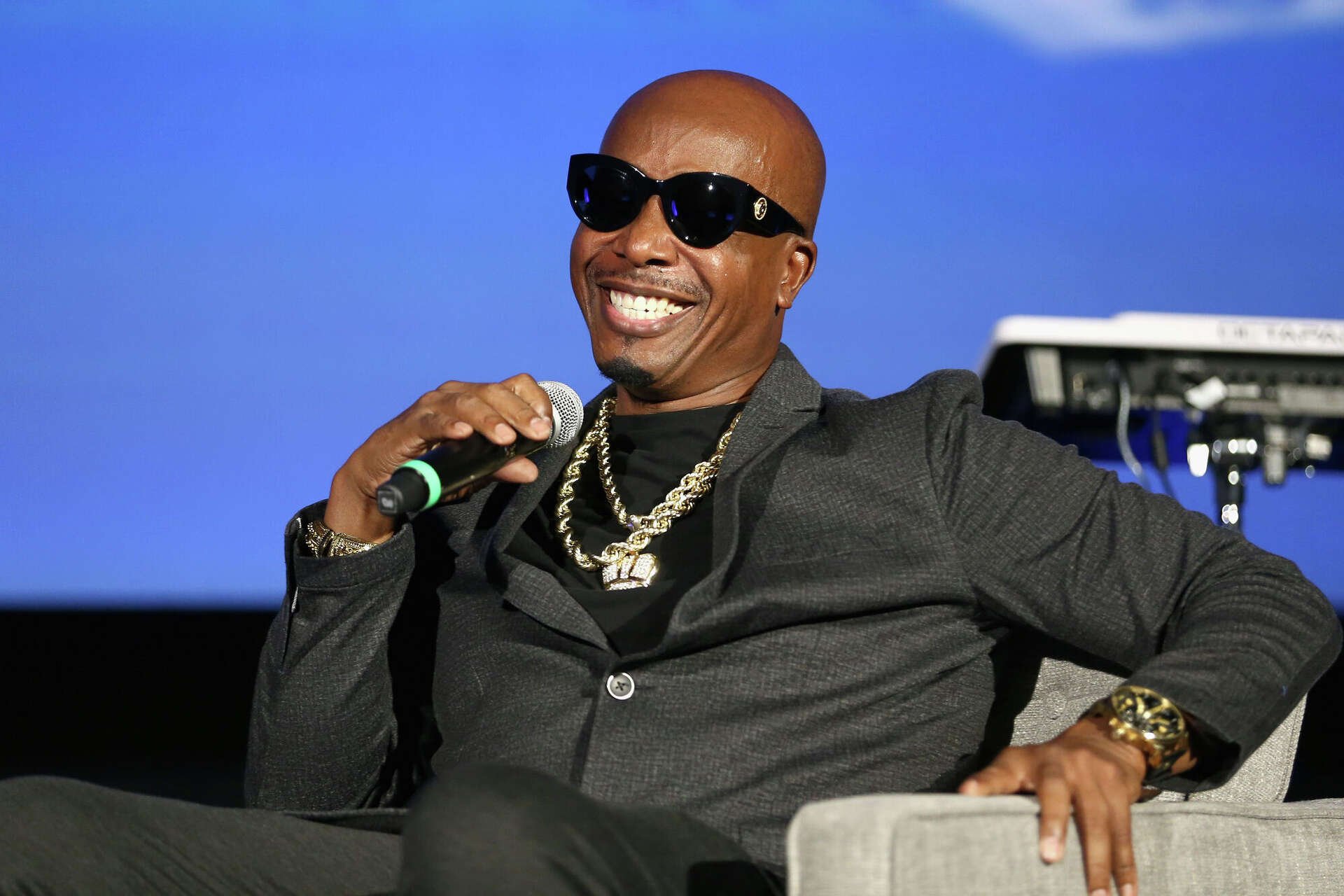 MC Hammer Faces Lawsuit Over Alleged Default on Luxury Land Rover Loan