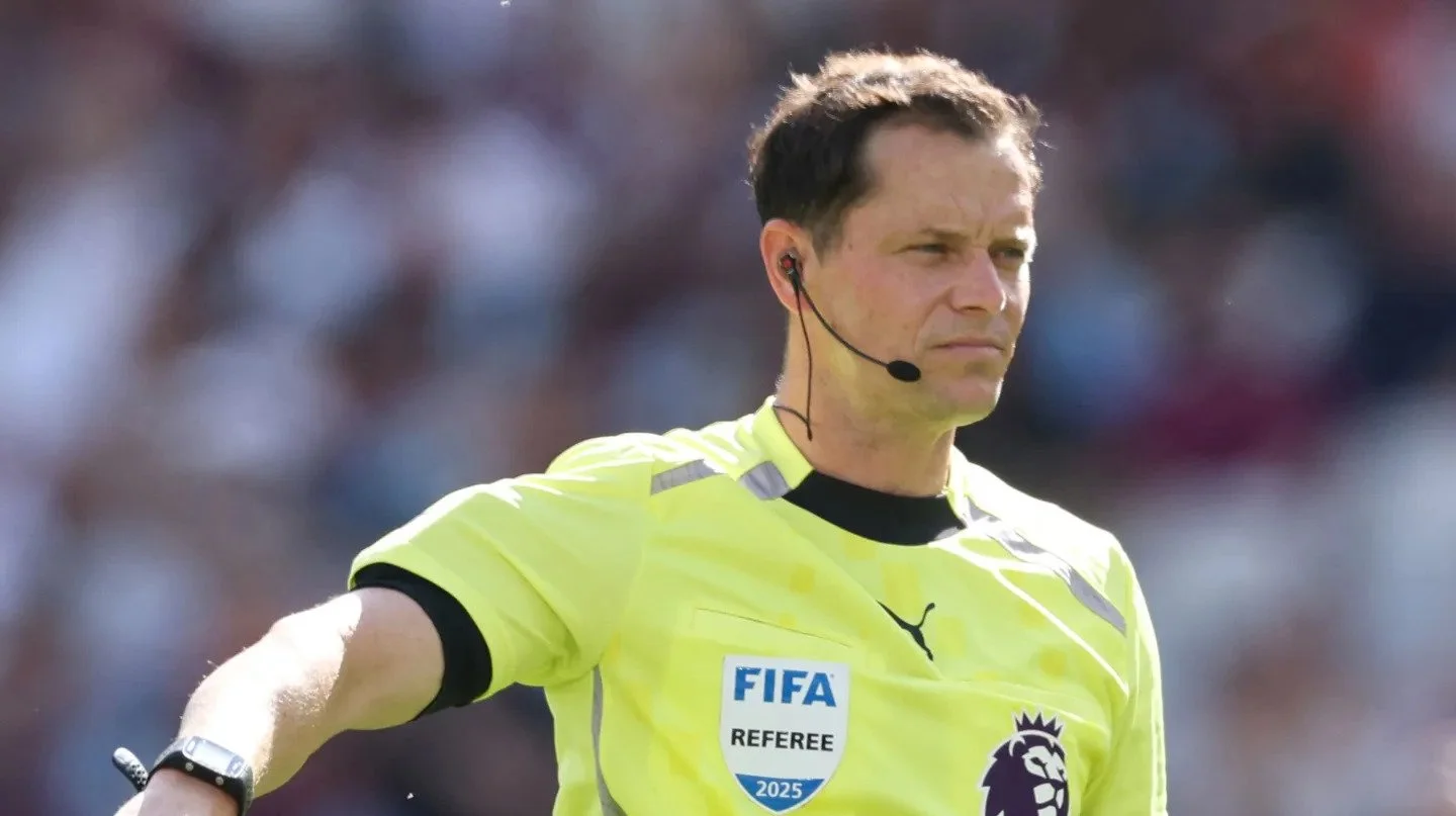 Simon Hooper to Officiate Manchester United vs Arsenal in Premier League 2025/26 Opener
