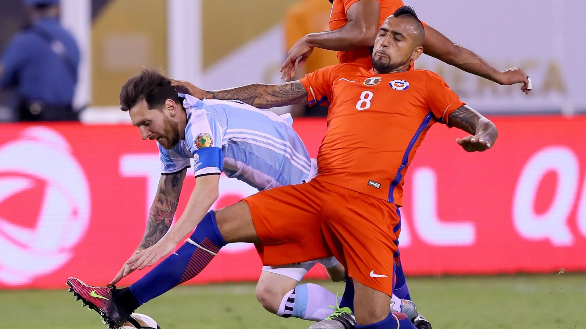 Arturo Vidal Reveals How Chile Stopped Messi in 2016 Copa America Final