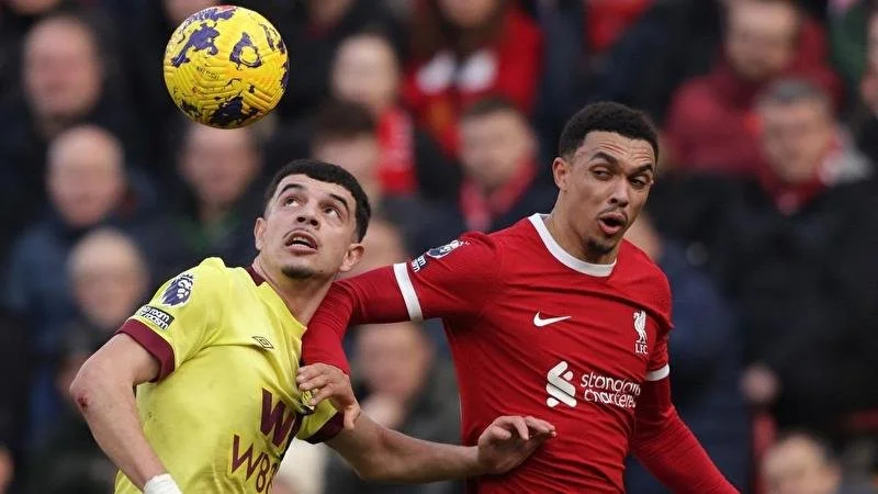 Liverpool Edge Burnley to Reclaim Premier League Top Spot