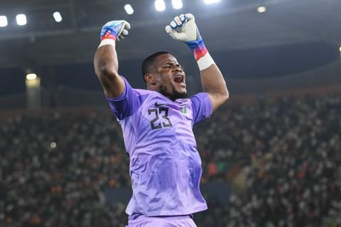 Joseph Dosu Warns Nwabali: “No Goalkeeper Is Bigger Than Nigeria”