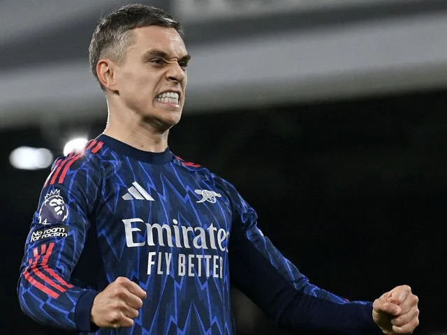 Arsenal Go Three Points Clear After Gritty Win Over Fulham