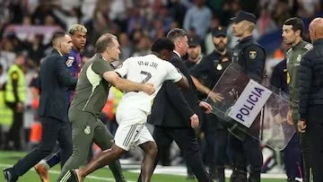 Tensions Boil Over After Madrid’s El Clásico Win as Police Step In to Separate Players