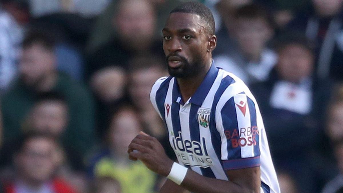 Super Eagles Coach Eric Chelle Names Semi Ajayi in World Cup Playoff Squad Despite Suspension 