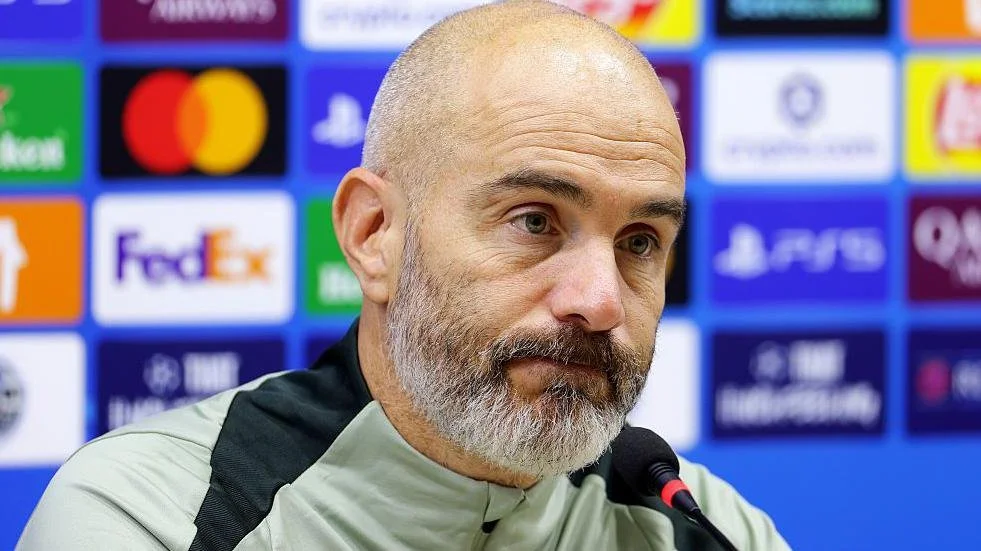 Chelsea Boss Maresca Fires Back at Rooney Over Rotation Criticism, Says “Young Players Must Make Mistakes to Grow” 