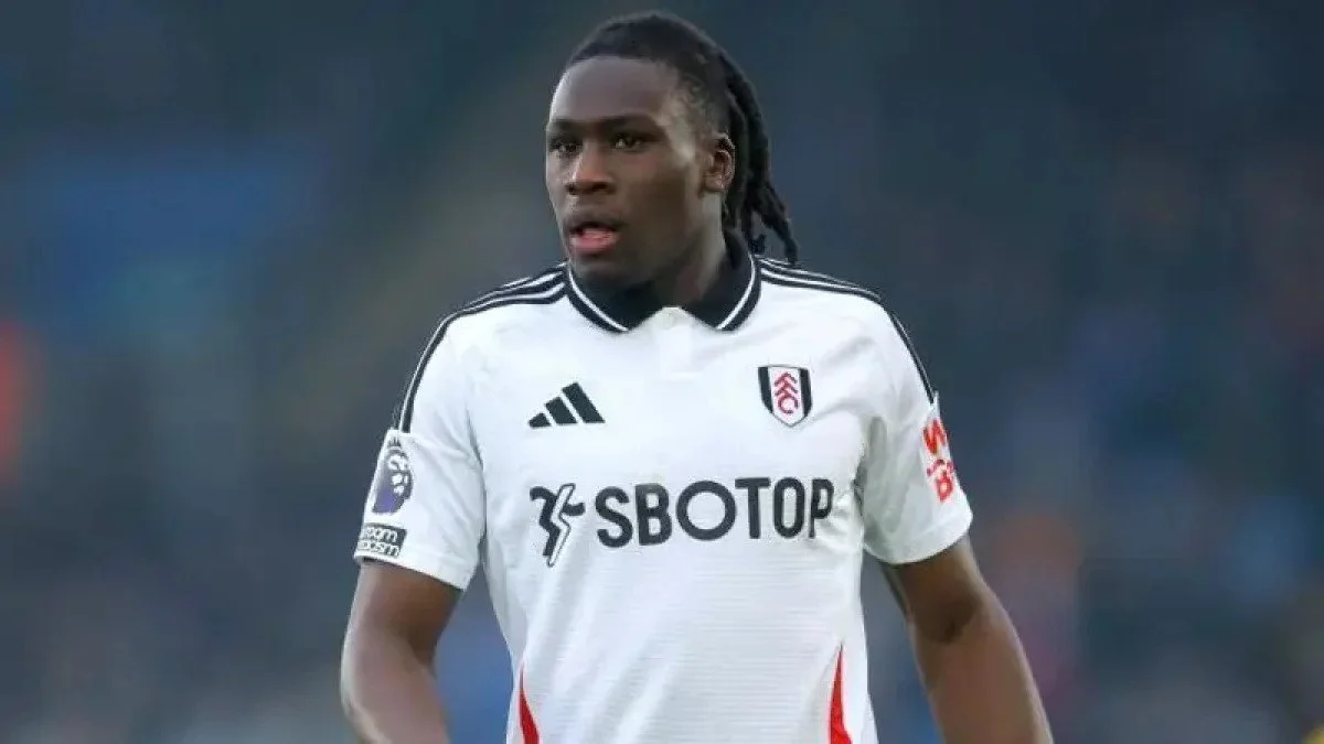 Calvin Bassey Eases Injury Concerns Ahead of Nigeria’s World Cup Playoffs Clash with Gabon 