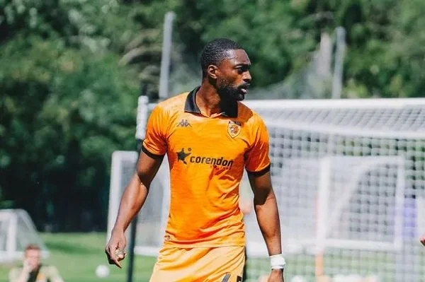 Hull City Seek Extended Stay for Semi Ajayi Ahead of AFCON 2025 — A Delicate Tug-of-War Emerges
