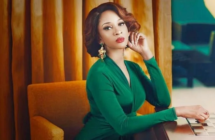 Adesua Etomi-Wellington Shocked by ₦9.6m Wig Price — Nigerians React