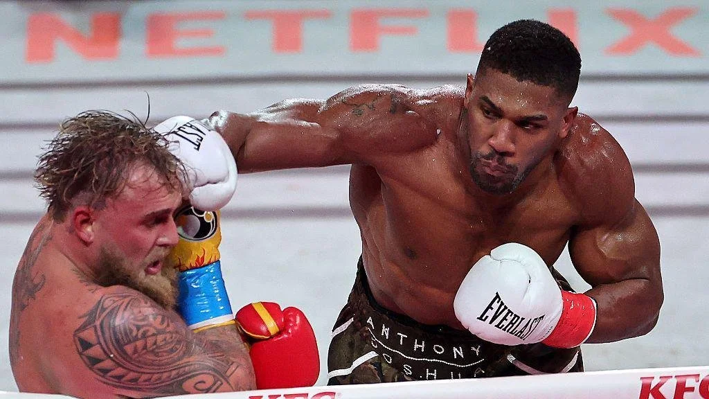 Anthony Joshua Praises Jake Paul’s Grit After Brutal Miami Showdown