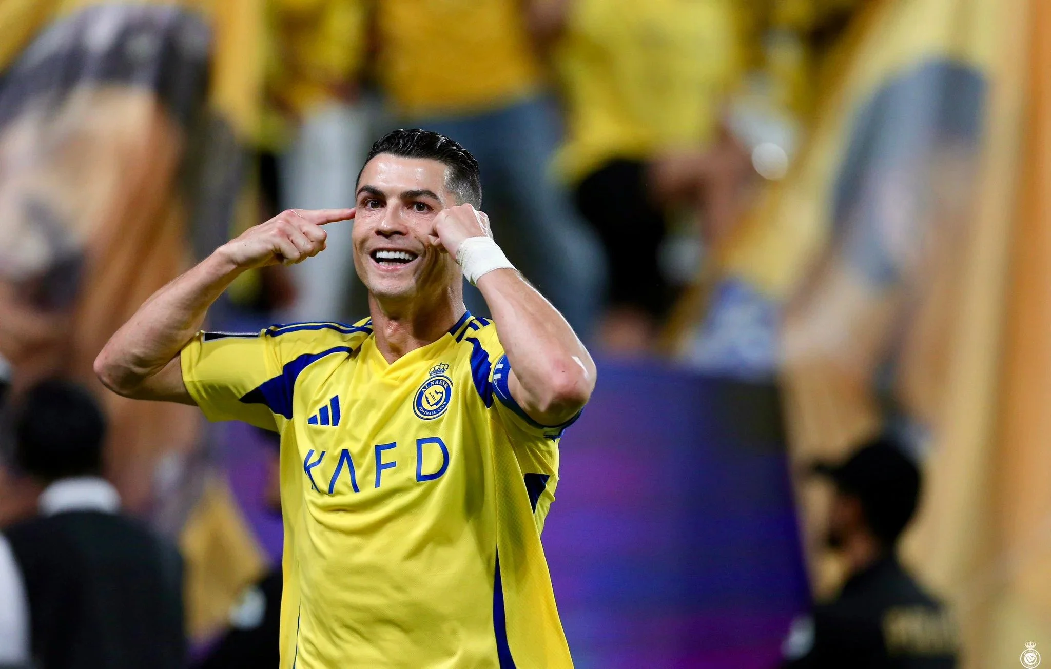 Ronaldo Hits 956 Career Goals as Al Nassr Cruise Past Al Akhdoud