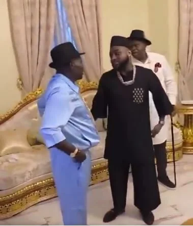 Davido Lights Up Ughelli as He Graces High Chief Wayles’ 60th Birthday Celebration