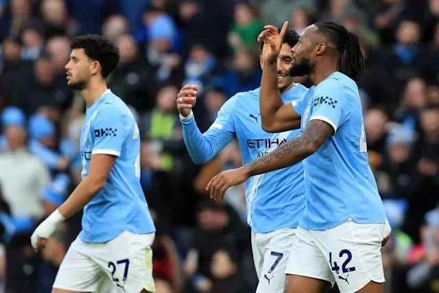 Manchester City Beat Wolves 2–0 as Guardiola’s Gamble Pays Off