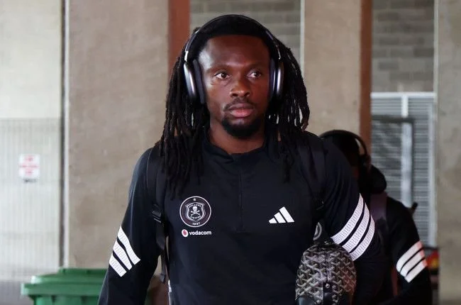 Stellenbosch Consider Move for Nigerian Defender Olisa Ndah After Orlando Pirates Exit