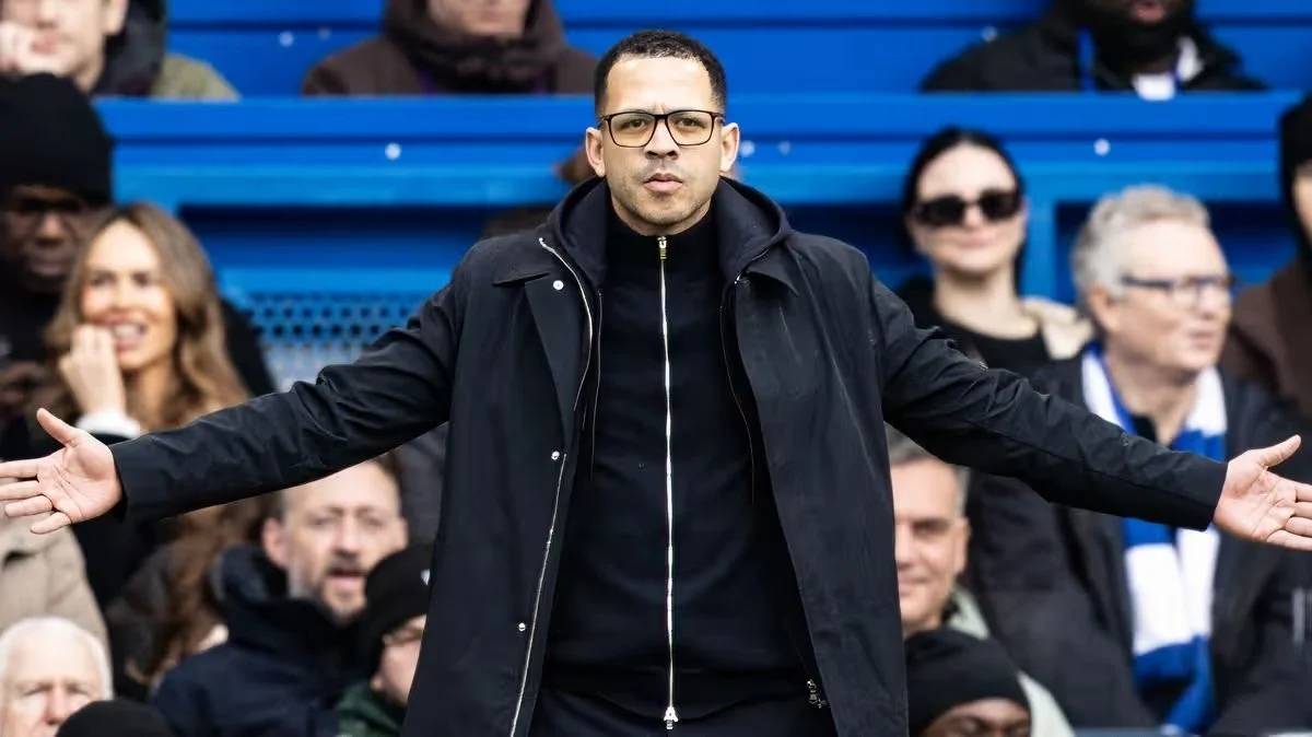 Hamann Backs Simeone for Chelsea Job as Pressure Mounts on Rosenior