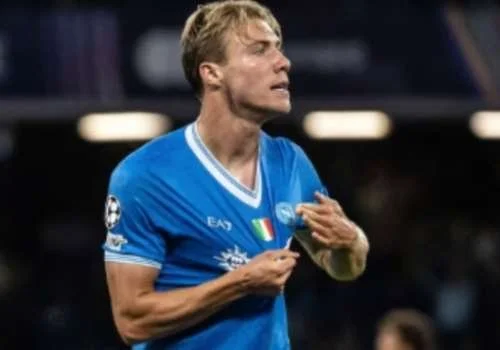Rasmus Højlund Finds “Joy Again” at Napoli, Reflects on Struggles at Manchester United