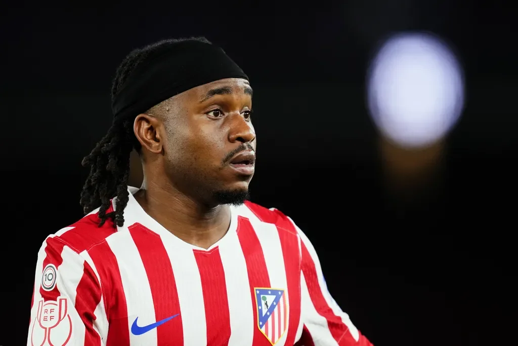  Sevilla Boss Admits Fear of Lookman Despite Crucial Win Over Atletico Madrid