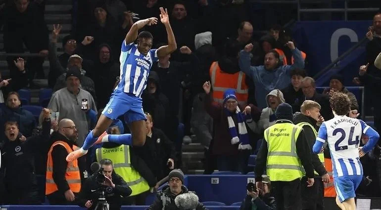 Chelsea’s Champions League Hopes Fade After 3-0 Defeat to Brighton