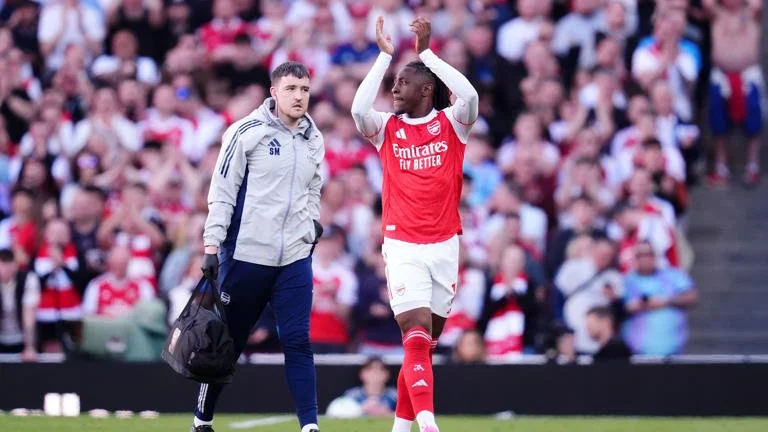 Eberechi Eze Fires Arsenal to the Top, Embraces Pressure in Title Race