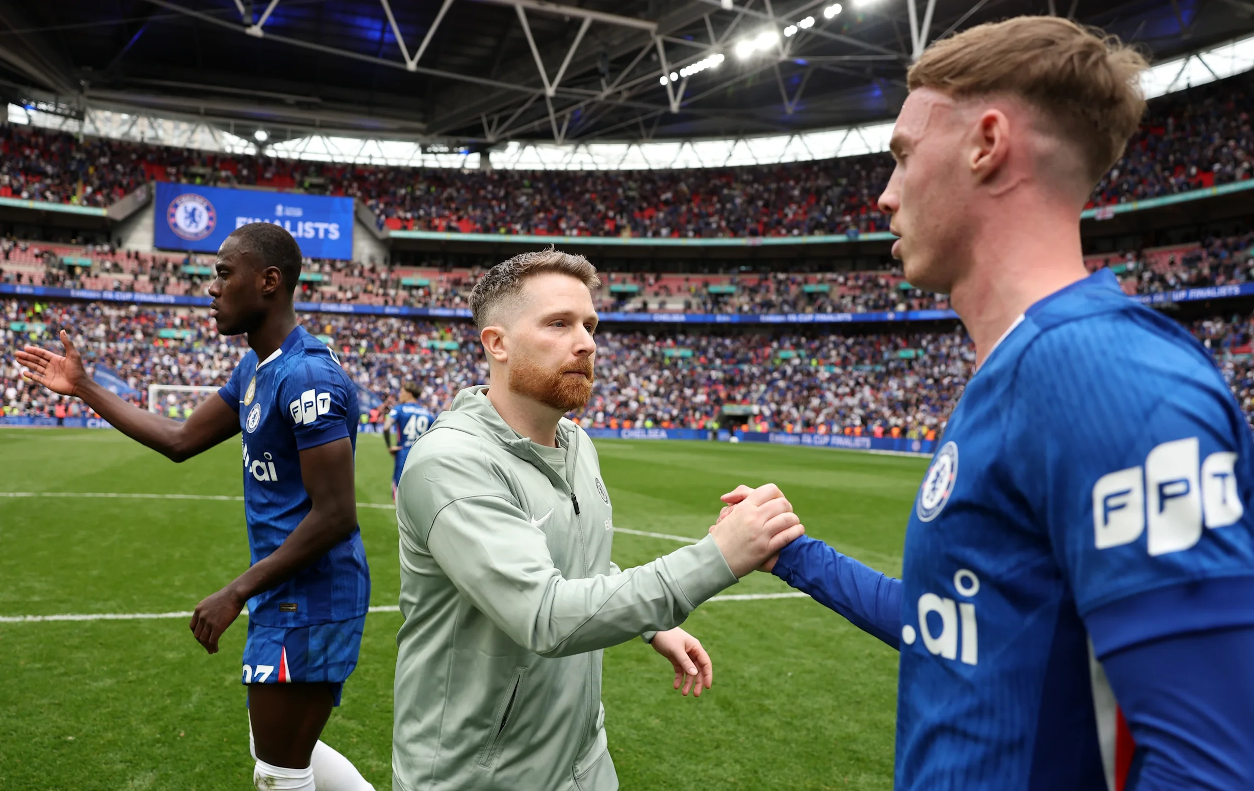 McFarlane Paises Palmer and Gusto After Chelsea Hold Liverpool at Anfield