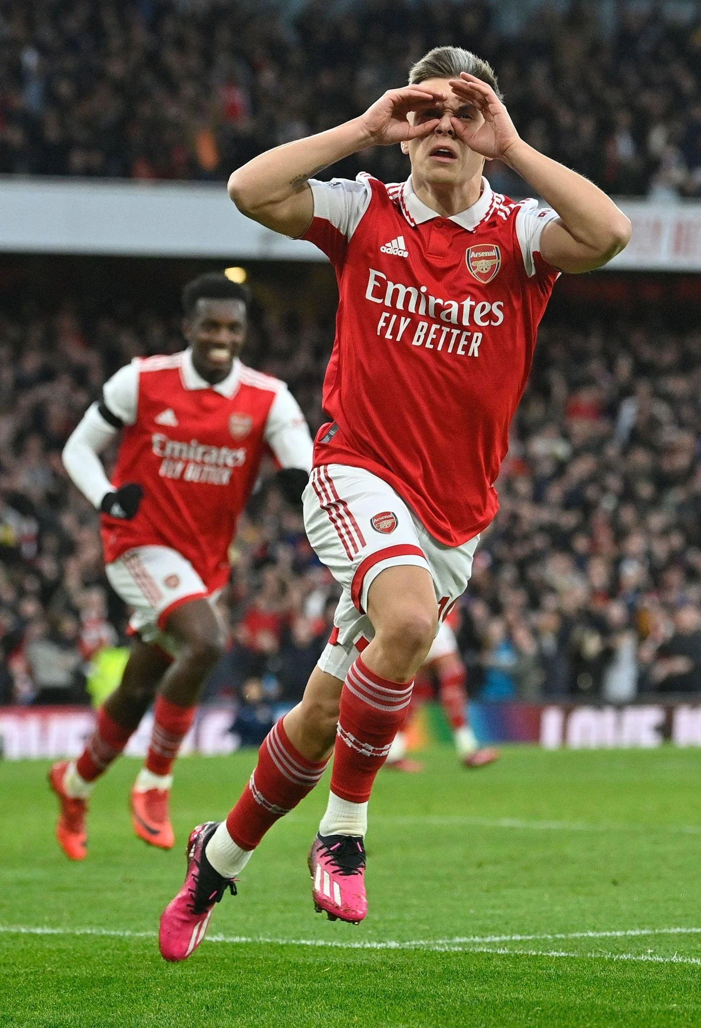 Trossard’s Late Strike Keeps Arsenal’s Title Dream Alive After Narrow Win Over West Ham