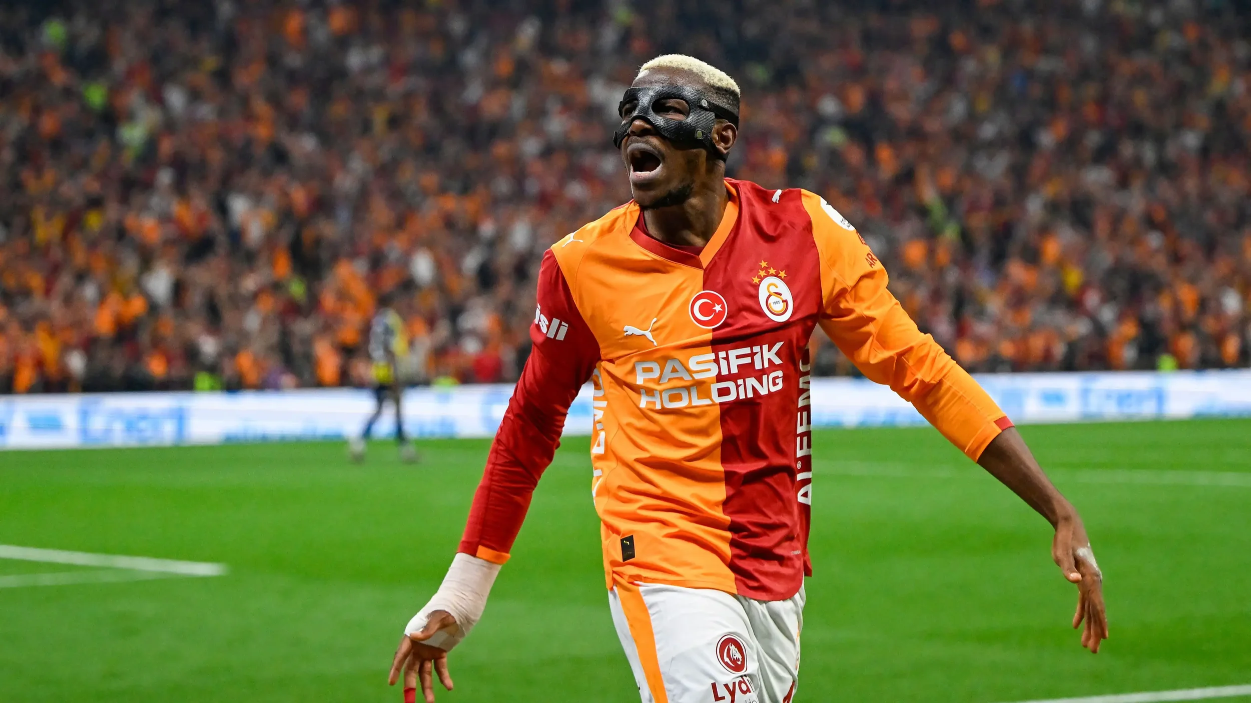 Osimhen Should Join Manchester United – Former PSG Star Okpara Advises