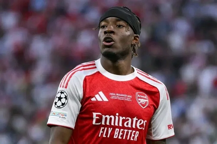 Van der Vaart Questions England’s World Cup Selections, Labels Eze and Madueke ‘Overrated’