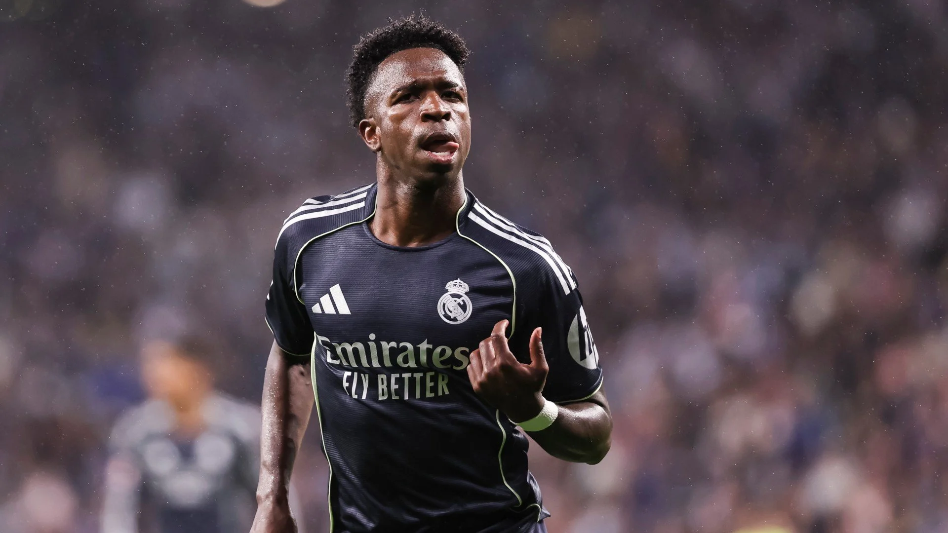 Real Madrid Set Deadline for Vinicius Jr Contract Talks Amid Exit Concerns