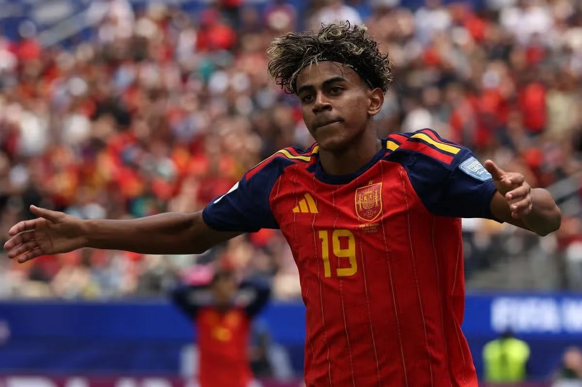 World Cup 2026: Ronaldo Backs Yamal for Greatness Ahead of Portugal vs Spain Showdown