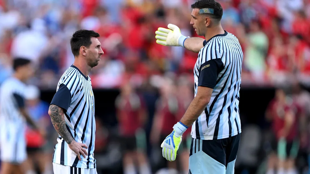 Emiliano Martínez Laments Argentina’s Passive Display in World Cup Final Defeat