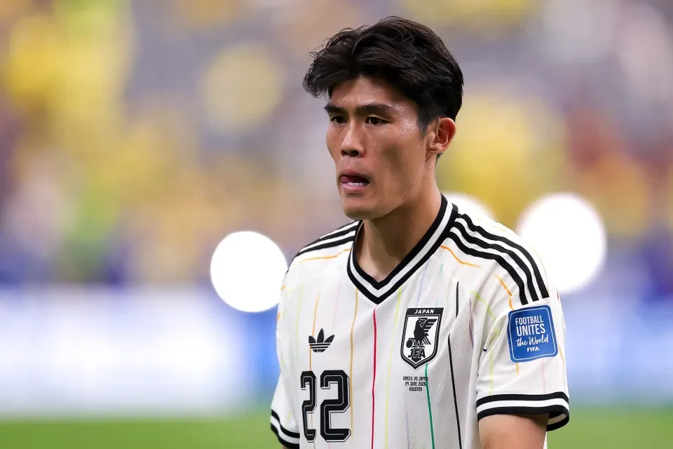 Crystal Palace Eye Free-Agent Takehiro Tomiyasu as Premier League Return Looms