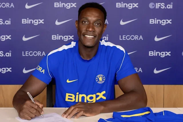  Chelsea Complete Signing of Veteran Striker Danny Welbeck from Brighton