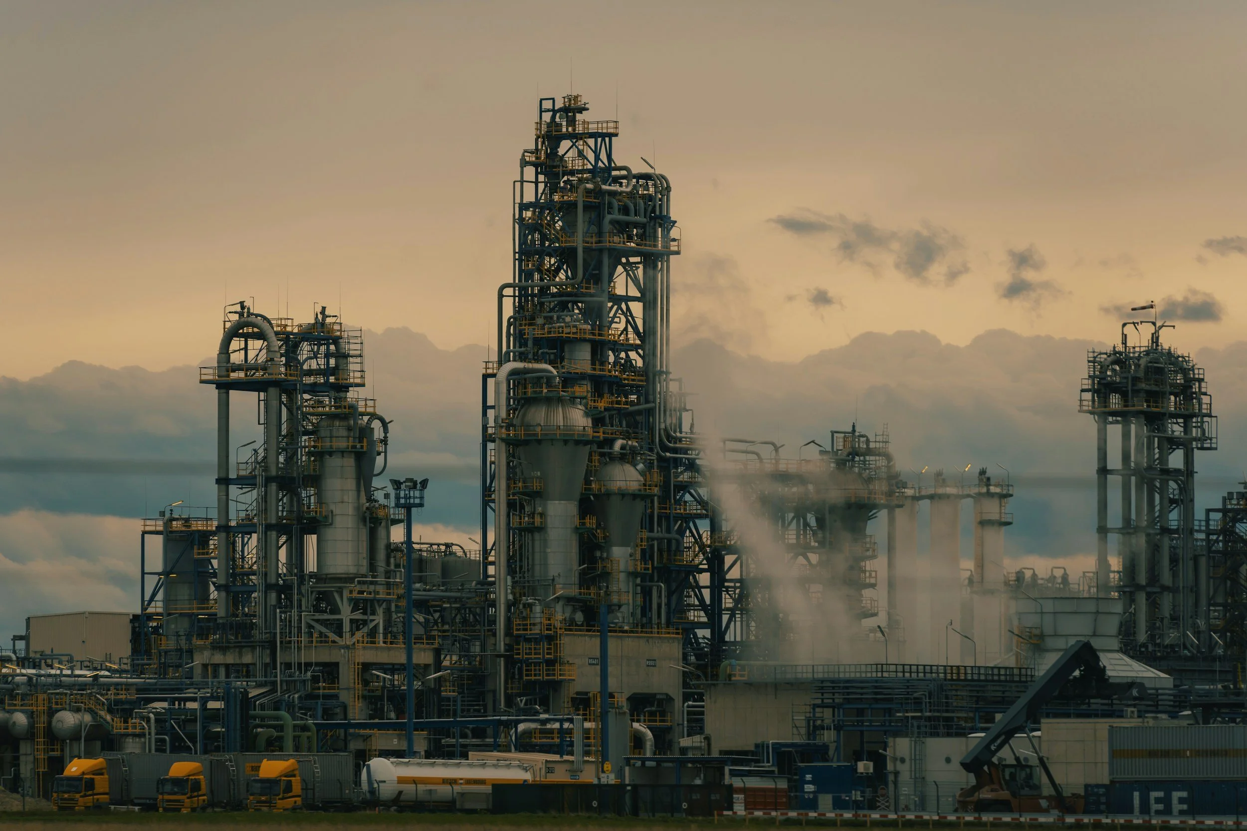 3.7 Times Oversubscribed: Inside Dangote Refinery's $2.5 Billion Raise and the October IPO Behind It