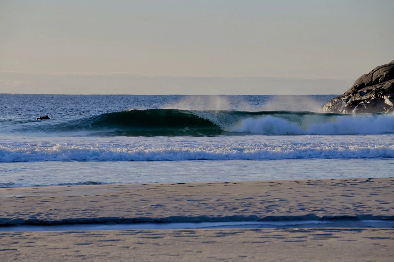 Sandvesanden-beach-break-clean-swell-skaarnesheimen-rawoceanlodge.jpg