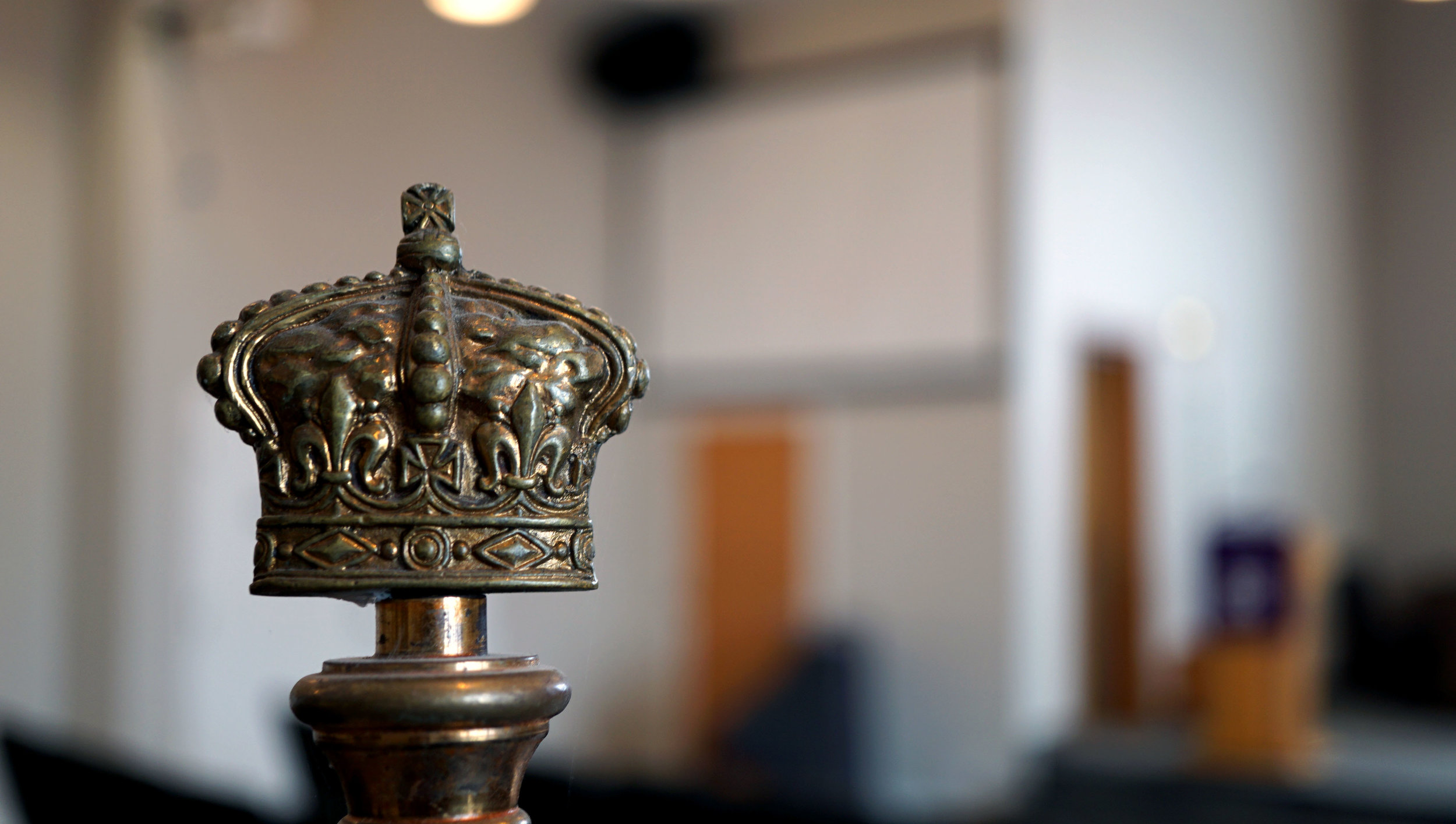 DSC08714_crown.jpg