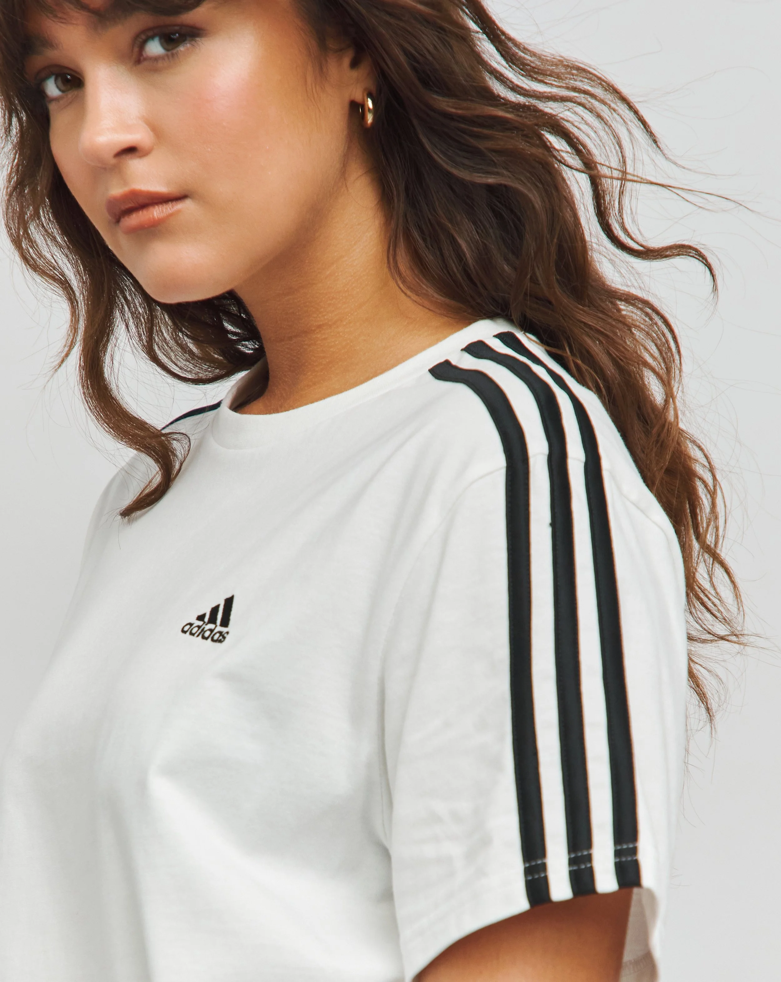 ID366_001.jpg