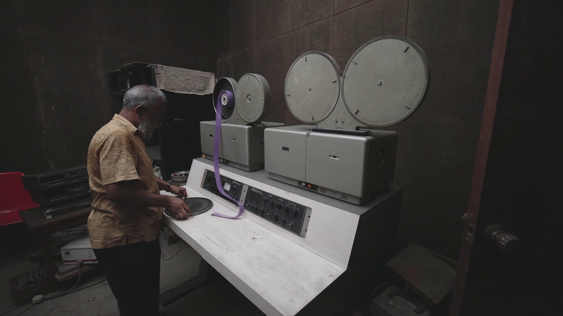 MISSIMG CAN_Sound Reel.png